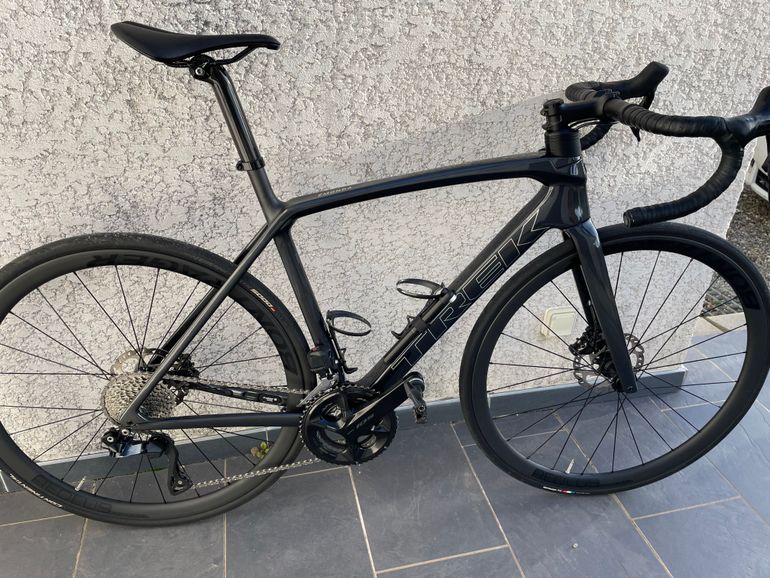 Used Trek EMONDA 6 SL PRO DISC DI2 2023 2023 Road & Gravel, Black — image 2 of 5