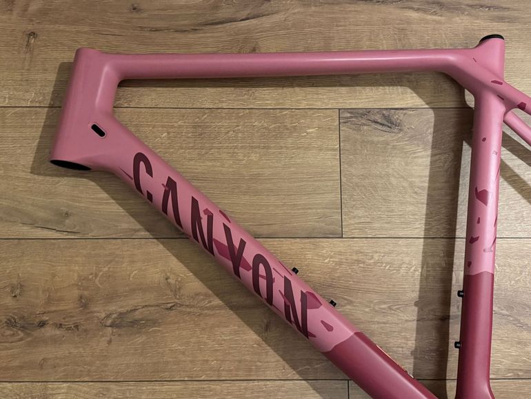 Used Canyon Grizl CF SL 7 eTap 2022 Frameset 2022 Road & Gravel, Red — image 5 of 12