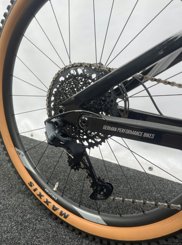 Tweedehands R RAYMON FullRay 150 10.0 2024 2024 Mountainbike — afbeelding 6 van 7