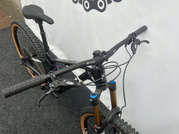 Tweedehands R RAYMON FullRay 150 10.0 2024 2024 Mountainbike — afbeelding 7 van 7