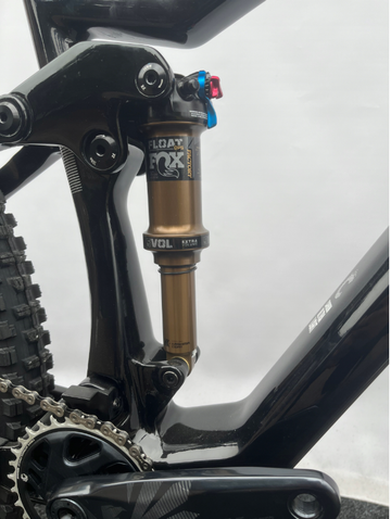 Tweedehands R RAYMON FullRay 150 10.0 2024 2024 Mountainbike — afbeelding 5 van 7