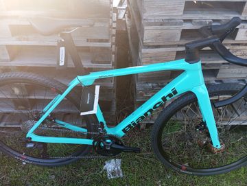 Brugt Bianchi Impulso COMP GRX 610 disc 2023 2023 Road & Gravel — billede 8 af 9
