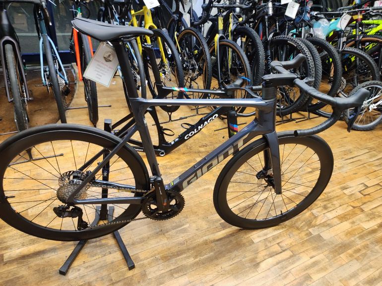 Used Giant Propel Advanced Pro 0 Di2 2025 2025 Road & Gravel, Blue — image 1 of 3