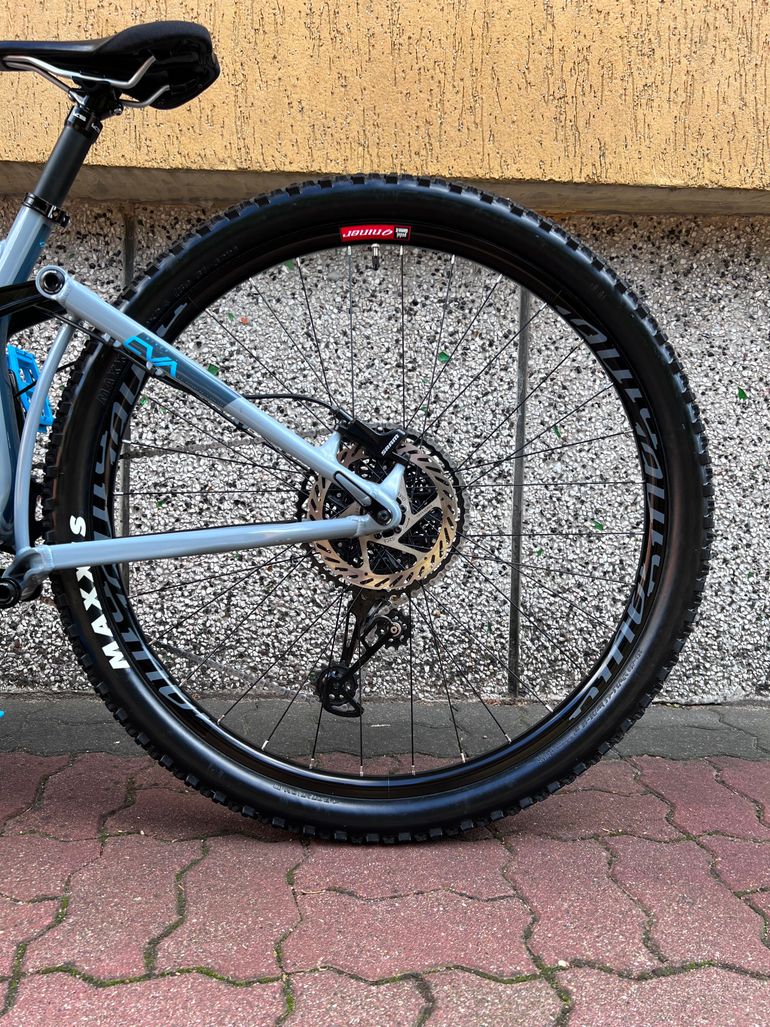 Used Niner JET 9 - 2-Star NX Eagle - 29 2019 2019 Mountainbike, Light Gray, 27.5, 29 — image 19 of 25