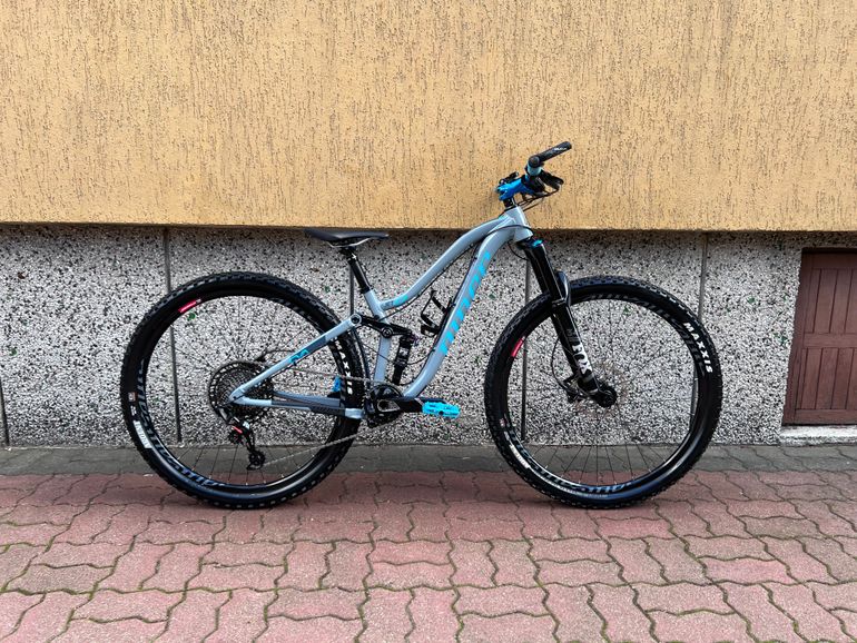 Used Niner JET 9 - 2-Star NX Eagle - 29 2019 2019 Mountainbike, Light Gray, 27.5, 29 — image 2 of 25