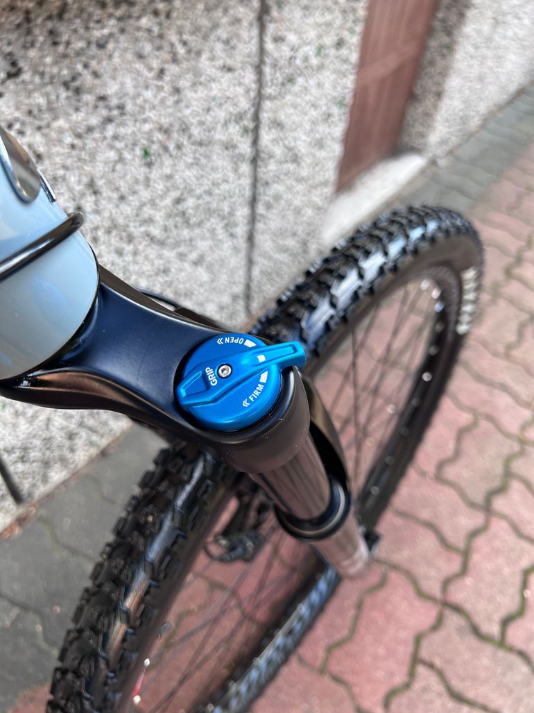Used Niner JET 9 - 2-Star NX Eagle - 29 2019 2019 Mountainbike, Light Gray, 27.5, 29 — image 25 of 25