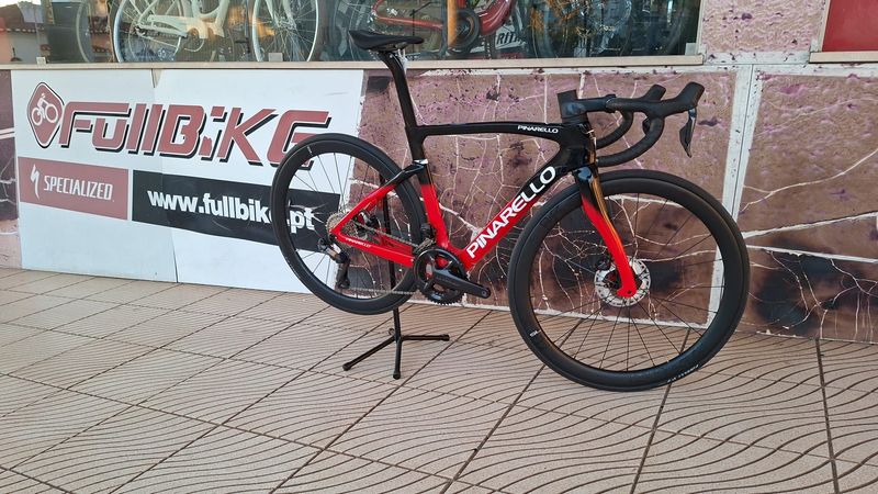 Used Pinarello F 2025 Road & Gravel