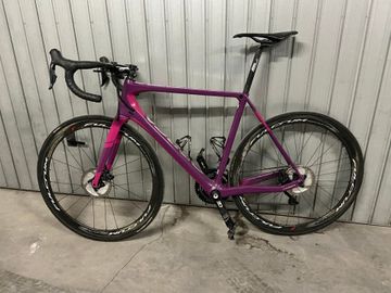 Orbea ORCA M20iTEAM-D 2020 2020 Road & Gravel usato, Viola — immagine 2 di 18
