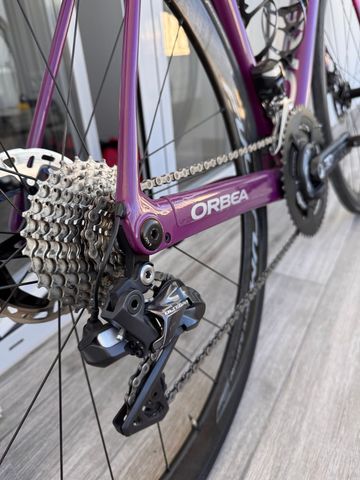 Orbea ORCA M20iTEAM-D 2020 2020 Road & Gravel usato, Viola — immagine 3 di 18