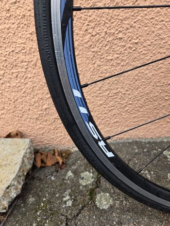Used Pinarello Pinarello 2014 Road & Gravel, Black — image 9 of 9