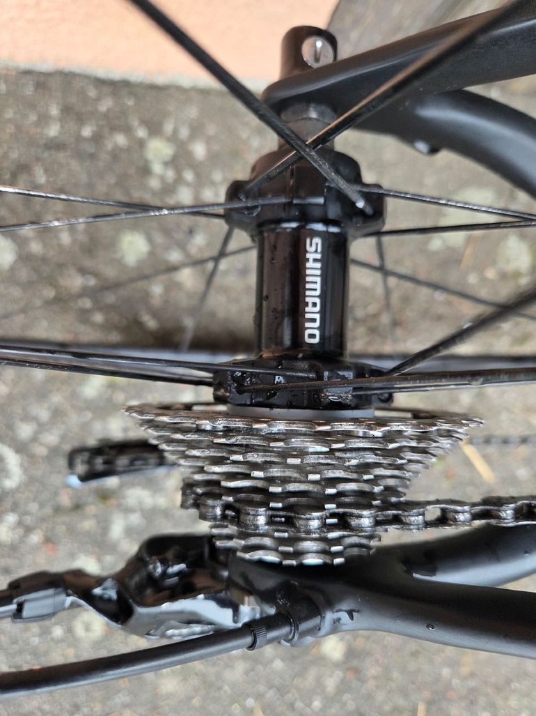 Used Pinarello Pinarello 2014 Road & Gravel, Black — image 7 of 9