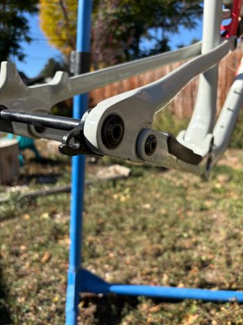 Used Ari Signal Peak 2024 Mountainbike, White — image 4 of 5