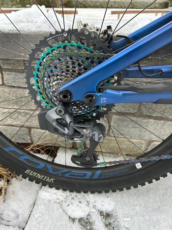 Used Specialized S-Works Turbo Levo 2021 2021 Mountainbike, Blue, 29, 27.5 — image 5 of 6