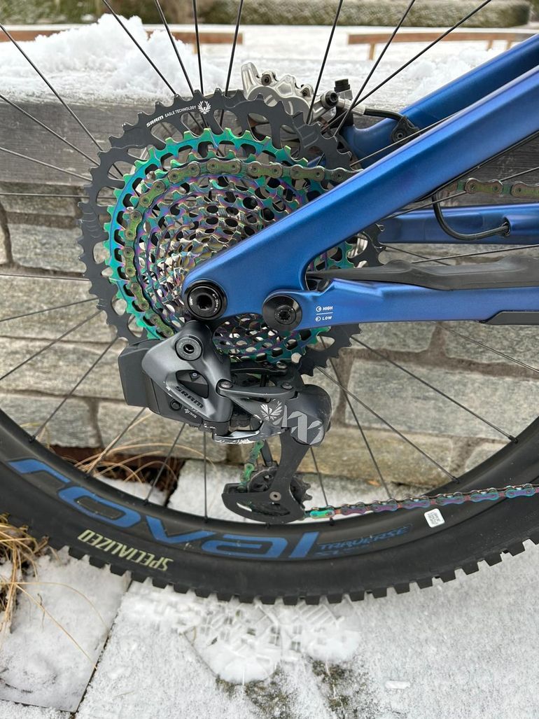 Used Specialized S-Works Turbo Levo 2021 2021 Mountainbike, Blue, 29, 27.5 — image 5 of 6