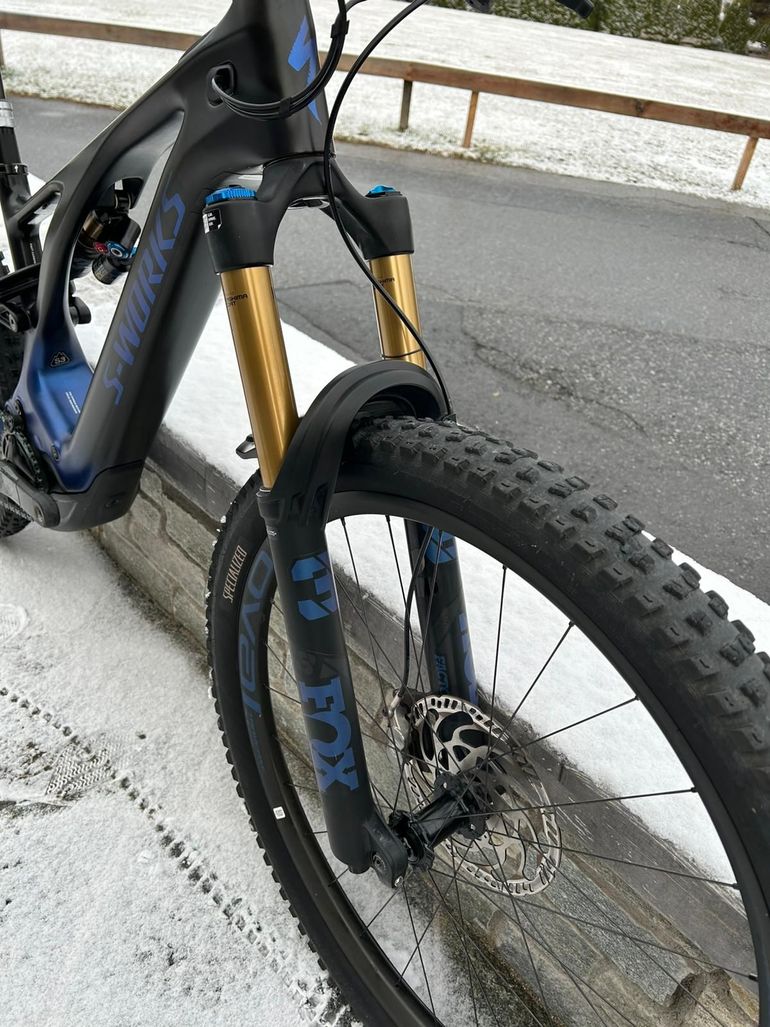 Used Specialized S-Works Turbo Levo 2021 2021 Mountainbike, Blue, 29, 27.5 — image 2 of 6