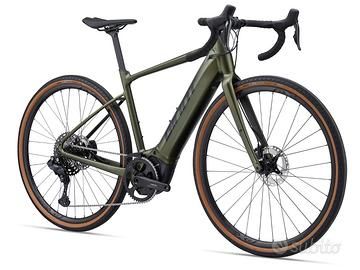 Used Giant Revolt E+ 1 2025 Road & Gravel, Green — image 2 of 6