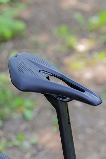 Used BMC Kaius 01 THREE 2024 2024 Road & Gravel, Purple — image 15 of 17
