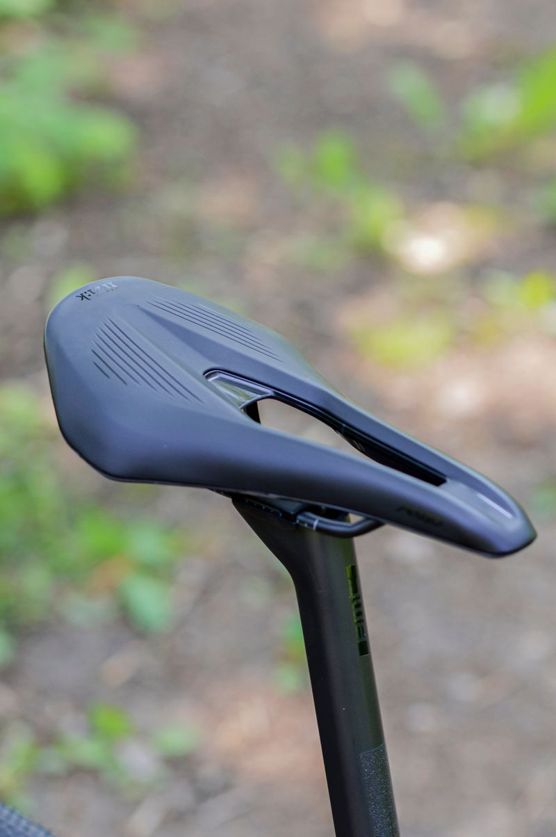 Used BMC Kaius 01 THREE 2024 2024 Road & Gravel, Purple — image 15 of 17