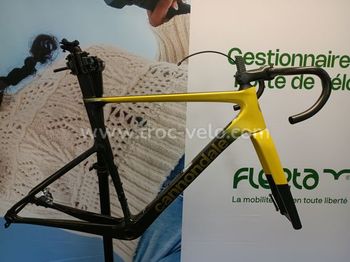 Used Cannondale Kit Cadre Cannondale SuperSix EVO Hi-MOD Combo ZIPP 2023 Road & Gravel, Black — image 1 of 6