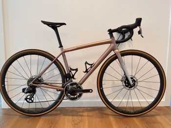 Specialized, Aethos SRAM Red eTap AXS