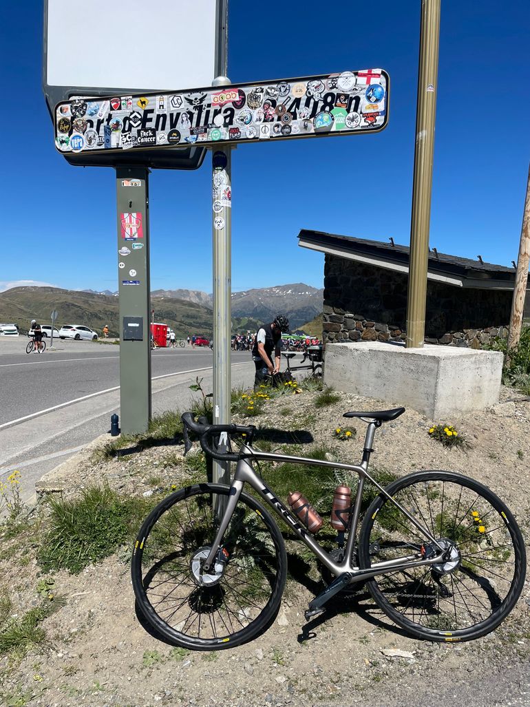 Used Trek Trek Emonda Sl 6 Disc 2020 Road & Gravel, Light Gray — image 1 of 6