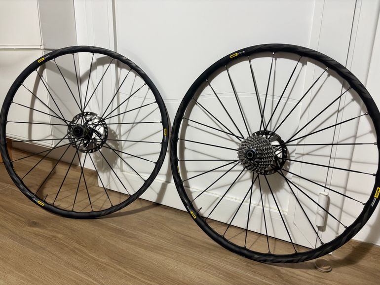 Used Trek Trek Emonda Sl 6 Disc 2020 Road & Gravel, Light Gray — image 6 of 6