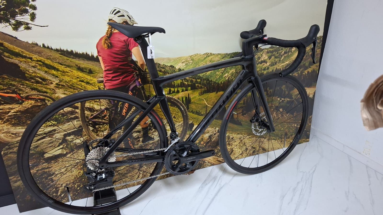 Specialized Tarmac SL7 Sport - Shimano 105 2024 2024