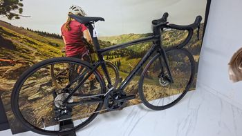Used Specialized Tarmac SL7 Sport - Shimano 105 2024 2024 Carretera y gravel
