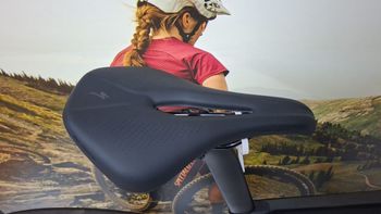Used Specialized Tarmac SL7 Sport - Shimano 105 2024 2024 Road & Gravel, Negro — image 4 of 14