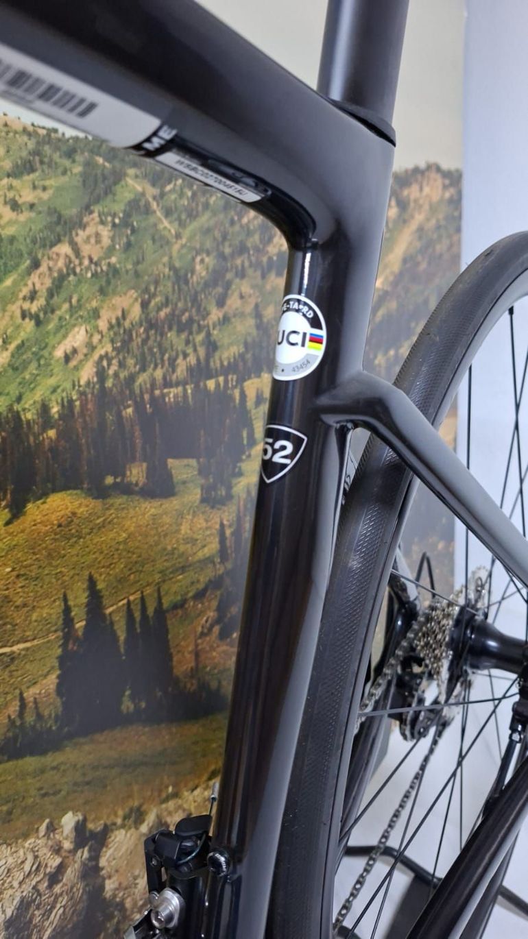 Used Specialized Tarmac SL7 Sport - Shimano 105 2024 2024 Road & Gravel, Negro — image 11 of 14