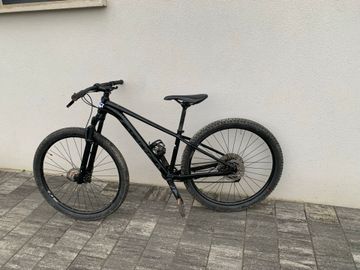 Used Orbea ONNA 20 2023 2023 Mountainbike, Black, 27.5, 29 — image 2 of 9