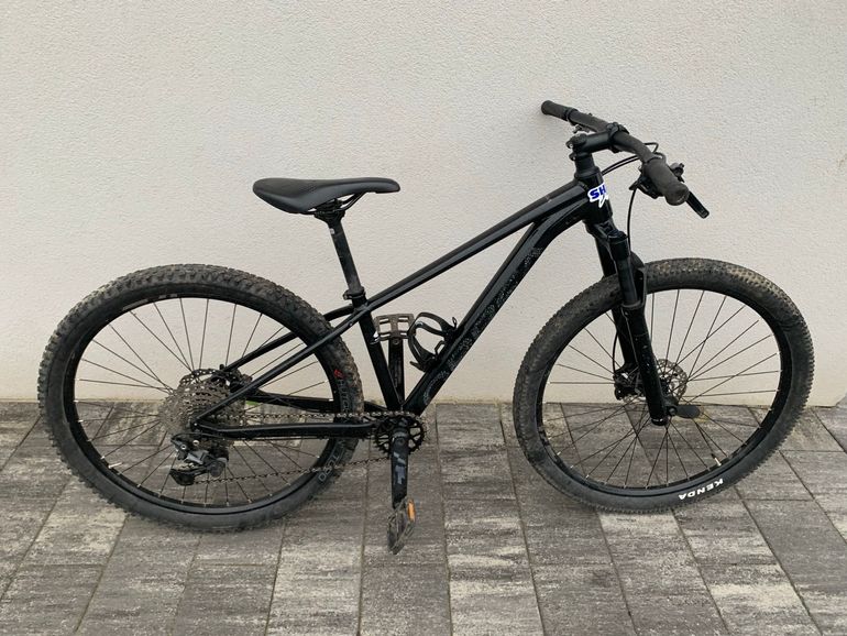 Used Orbea ONNA 20 2023 2023 Mountainbike, Black, 27.5, 29 — image 1 of 9