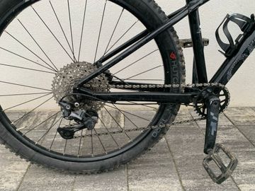 Used Orbea ONNA 20 2023 2023 Mountainbike, Black, 27.5, 29 — image 3 of 9