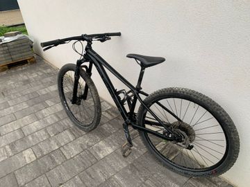 Used Orbea ONNA 20 2023 2023 Mountainbike, Black, 27.5, 29 — image 4 of 9