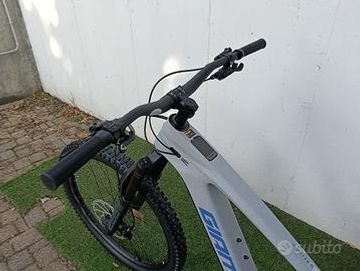 Brugt Giant Reign E+2 2026 Mountainbike — billede 6 af 10