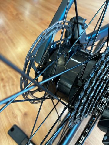 Used BMC Roadmachine AMP ONE 2023 2023 Road & Gravel, Blue — image 7 of 9