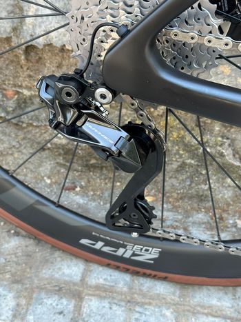 Used Megamo Raise Shimano Dura Ace Di2 2025 Road & Gravel — image 3 of 7