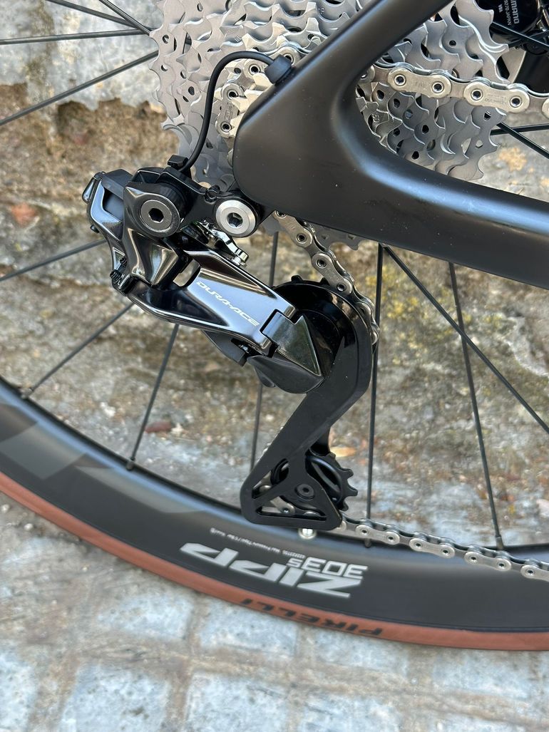Used Megamo Raise Shimano Dura Ace Di2 2025 Road & Gravel — image 3 of 7