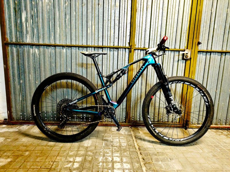 Used ROCKRIDER Full suspension Sram Eagle Transmission GX 2021 Mountainbike, Purple — image 1 of 33