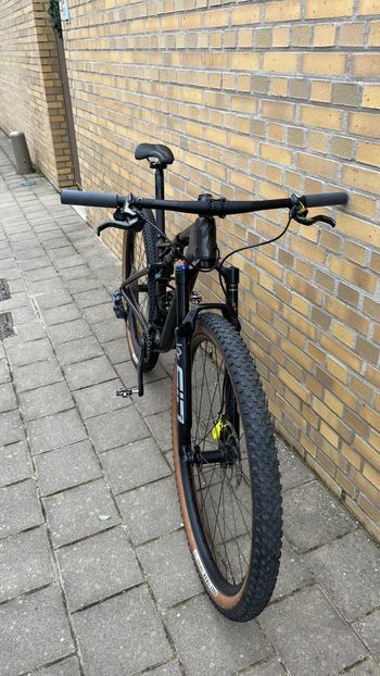 Used Specialized S-Works Epic 2018 2018 Mountainbike, Black — image 5 of 7