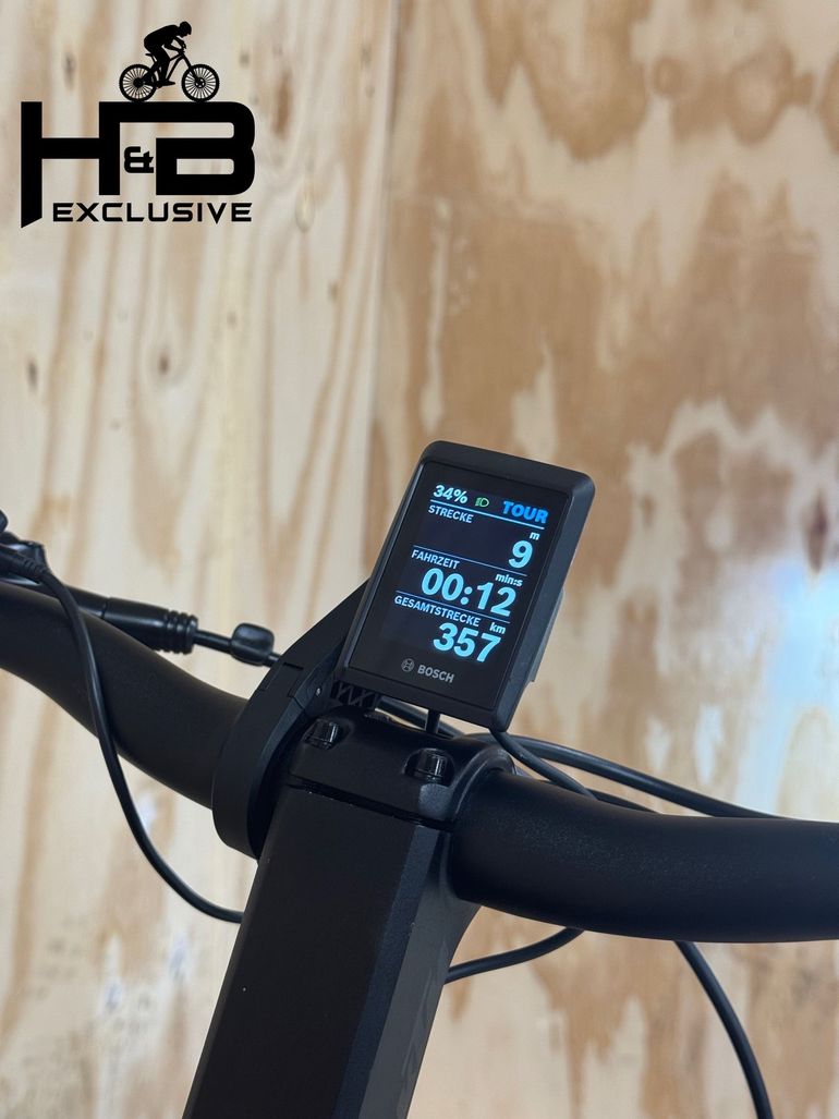 Used KTM Cento 10 Plus Shimano Deore 2024 Mountainbike, Negro — image 9 of 15