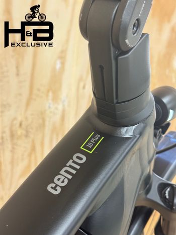 Used KTM Cento 10 Plus Shimano Deore 2024 Mountainbike, Negro — image 10 of 15