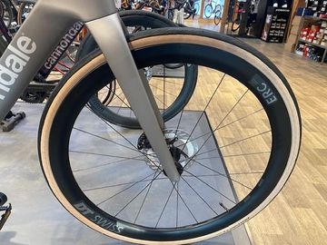 Używany Cannondale Synapse Carbon 2 2026 Road & Gravel — zdjęcie 6 z 11