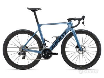 Giant Propel Advanced Pro 1 2025 Road & Gravel usato