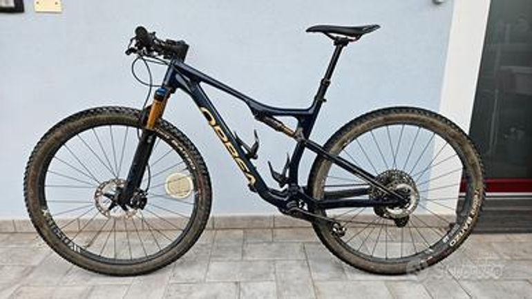 Used Orbea Oiz M-Pro 2021 2021 Mountainbike, Azul — image 2 of 3