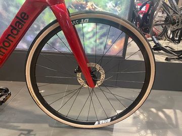 Brugt Cannondale Synapse Carbon 4 2026 Road & Gravel — billede 4 af 11