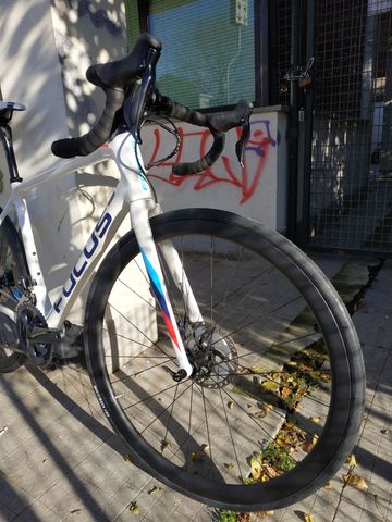Used Focus 9.9 2019 Road & Gravel, White — image 4 of 14