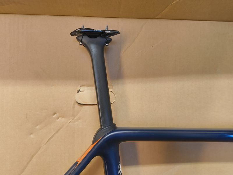 Used Cervélo R5 Frameset 2020 Road & Gravel, Blue — image 3 of 8