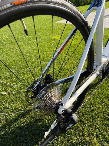 Used Felt FX 2022 Road & Gravel, White — image 11 of 15