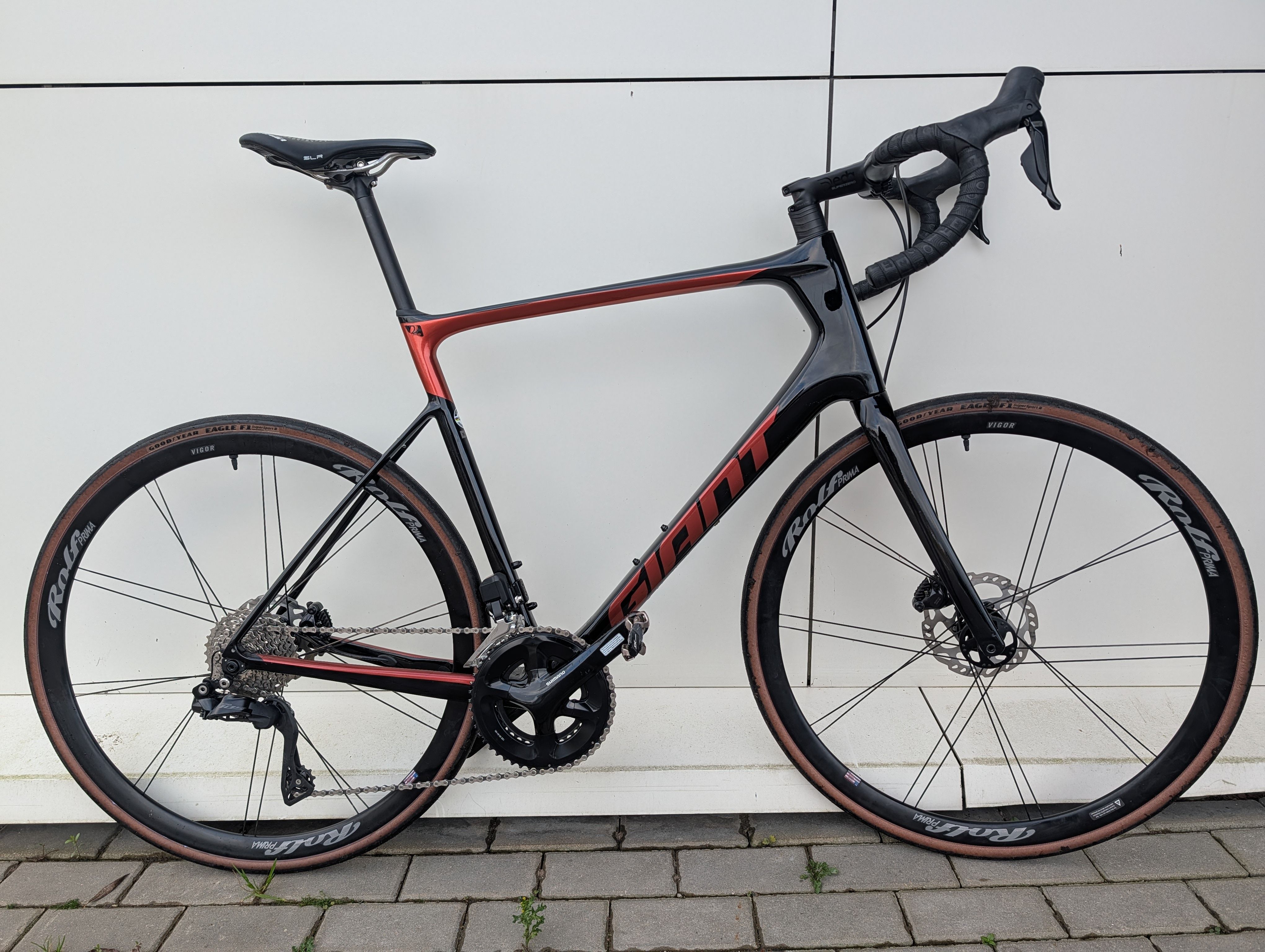 Giant Defy Shimano 105 Di2 2022